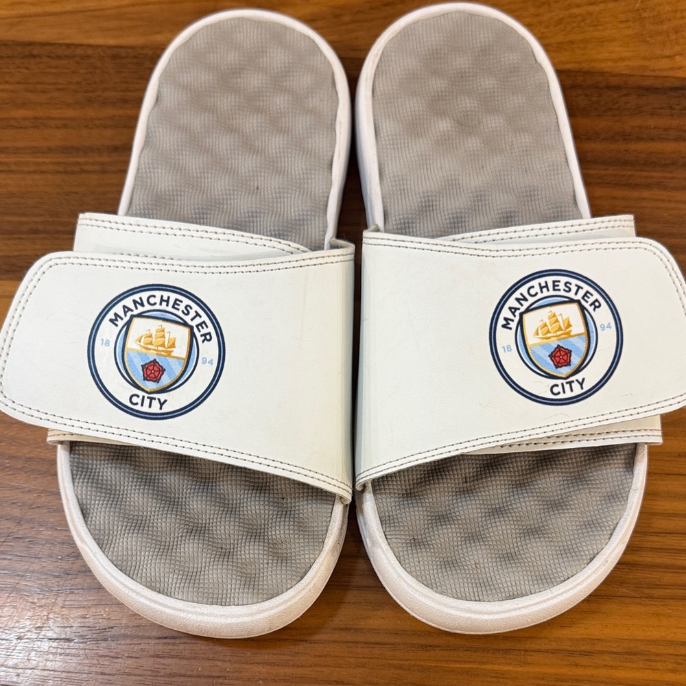 Manchester City soccer Slide Sandals  from fanatics- White and grey